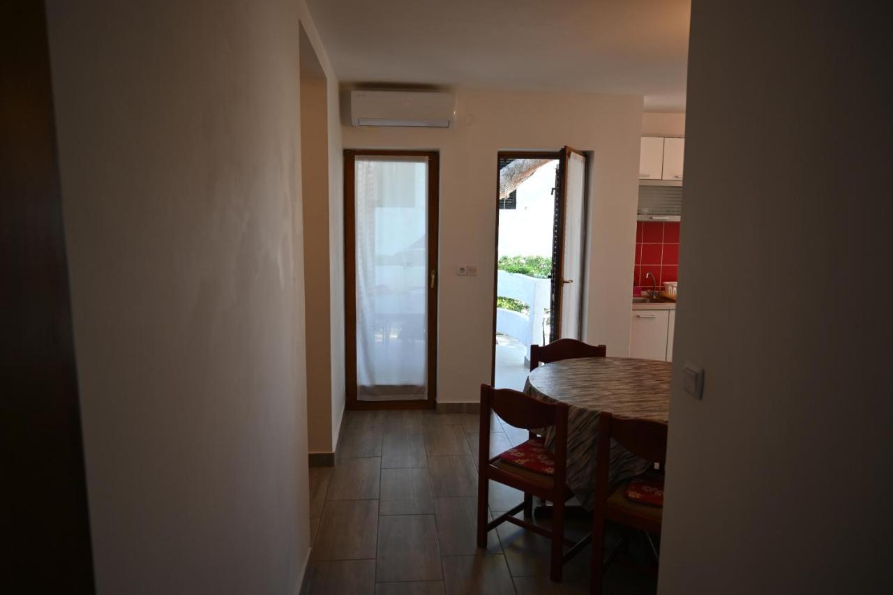 Apartments Tea Pag Pag Town Εξωτερικό φωτογραφία