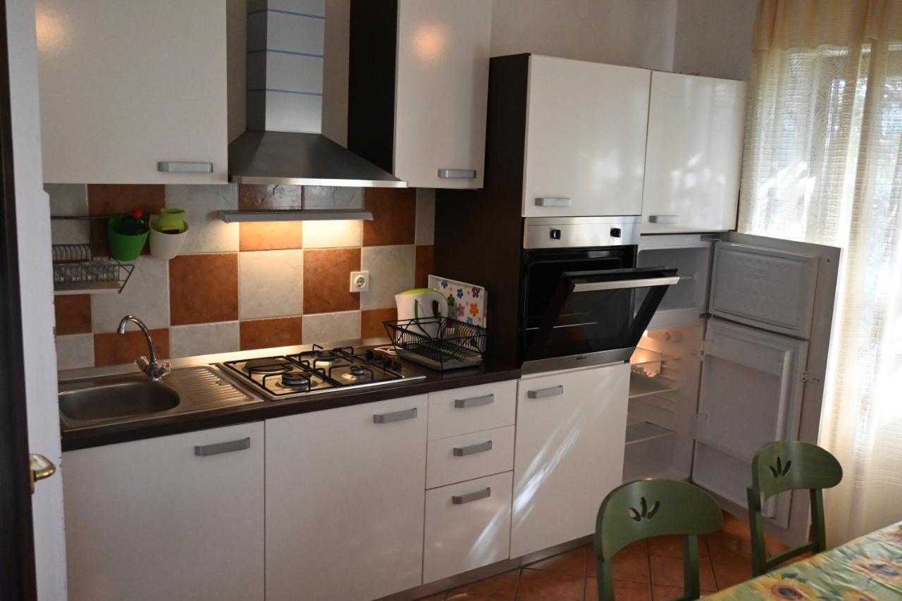 Apartments Tea Pag Pag Town Εξωτερικό φωτογραφία