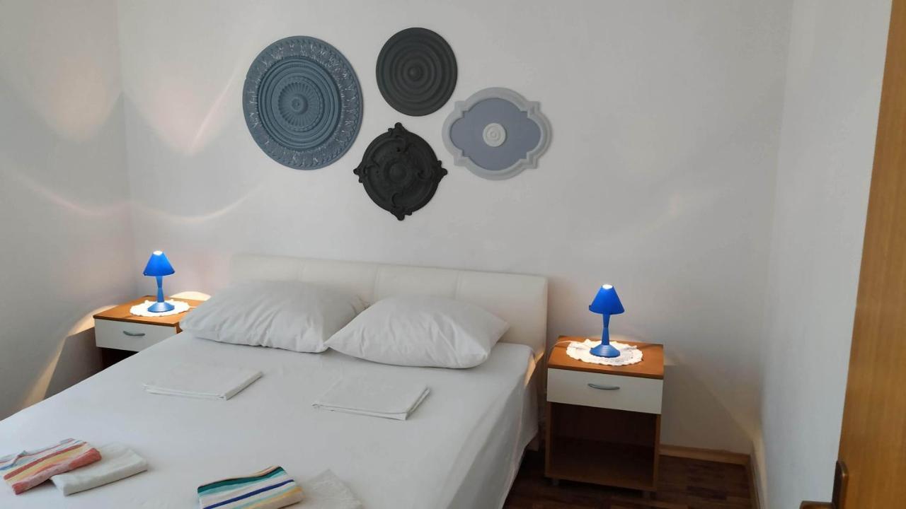Apartments Tea Pag Pag Town Εξωτερικό φωτογραφία