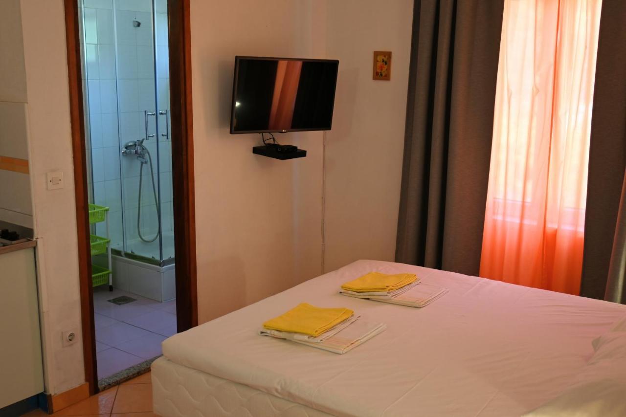 Apartments Tea Pag Pag Town Εξωτερικό φωτογραφία