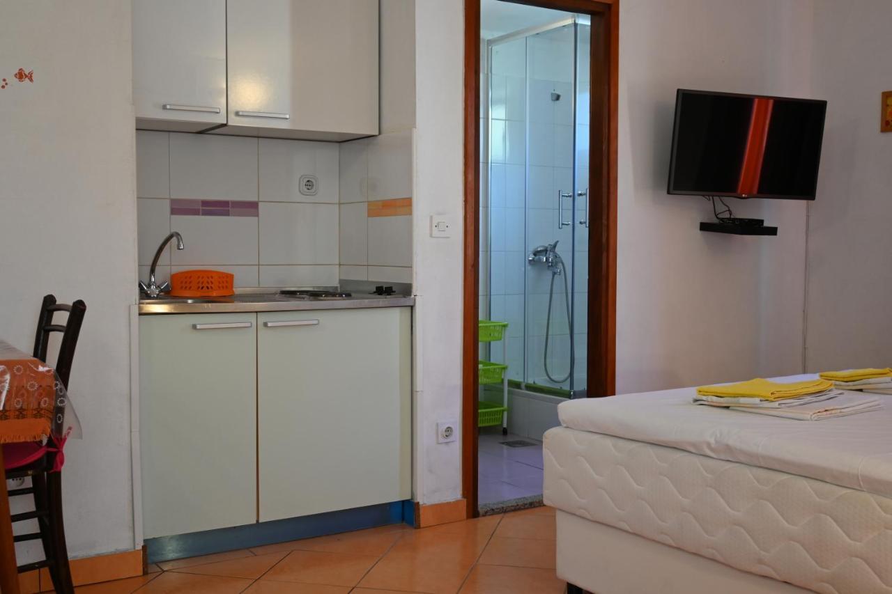 Apartments Tea Pag Pag Town Εξωτερικό φωτογραφία