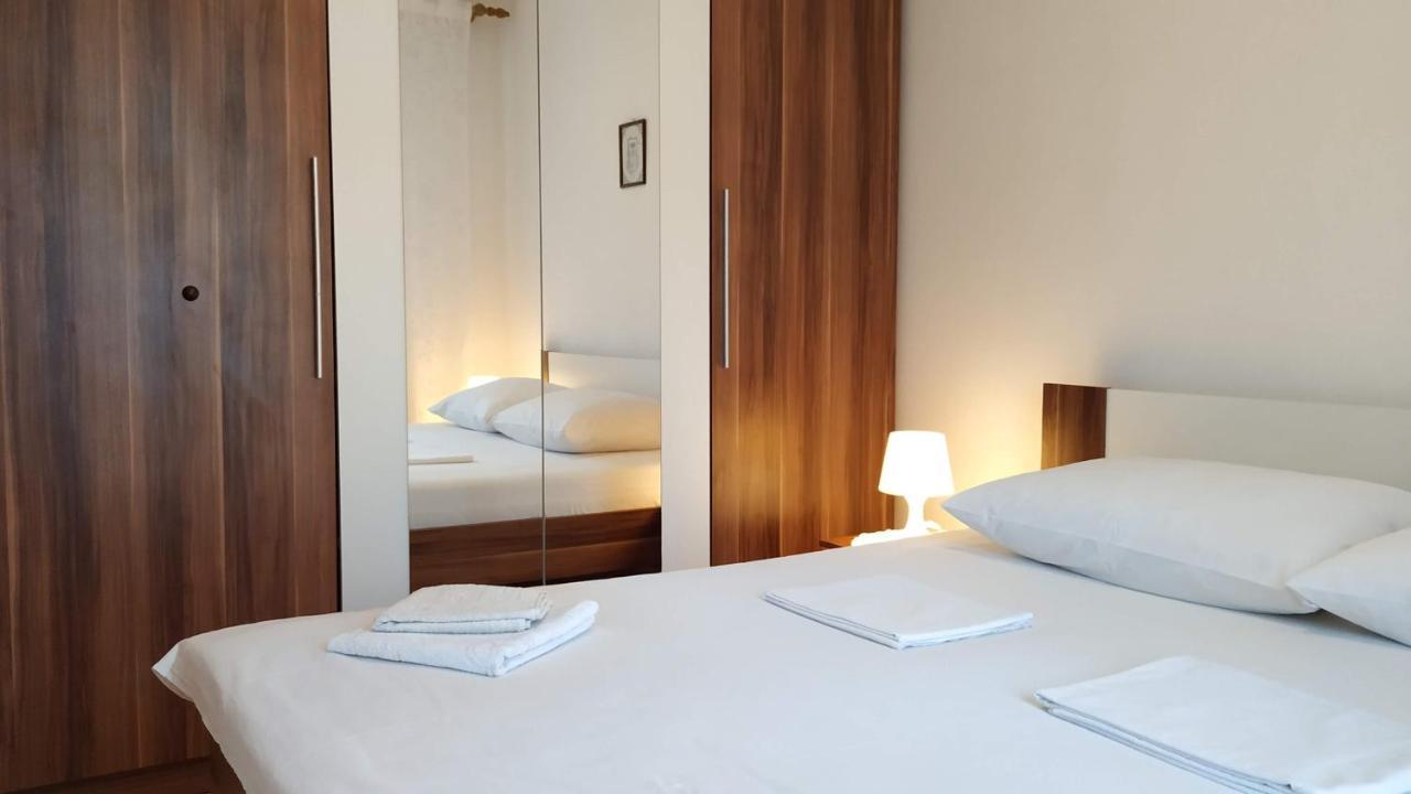 Apartments Tea Pag Pag Town Εξωτερικό φωτογραφία